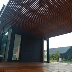 Deck de eucalyptus grandis